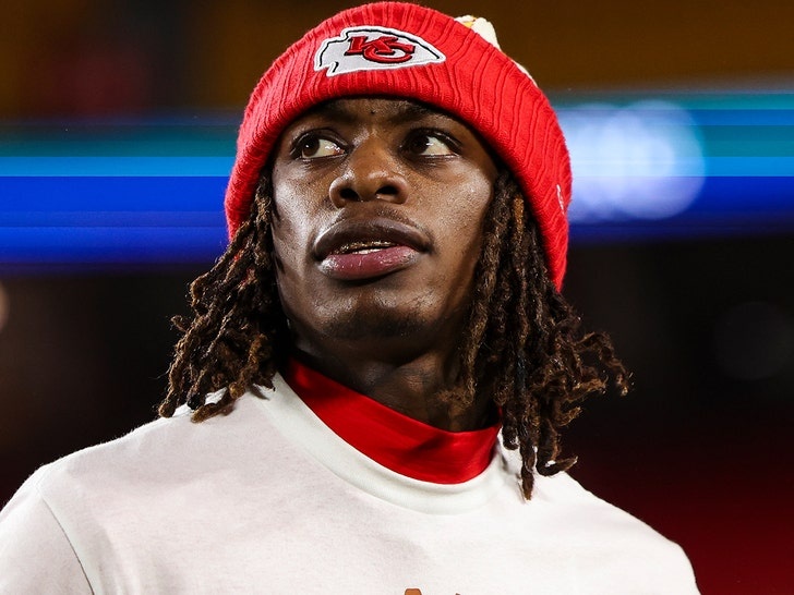 Не может быть! Звезда NFL душил свою невесту?! 😱 - Фото 1 из 1