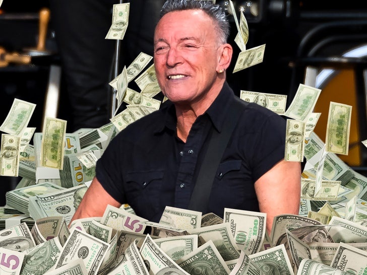 ШОК! Брюс Спрингстин стал МИЛЛИАРДЕРОМ! 🤑💰 - Фото 2 из 2